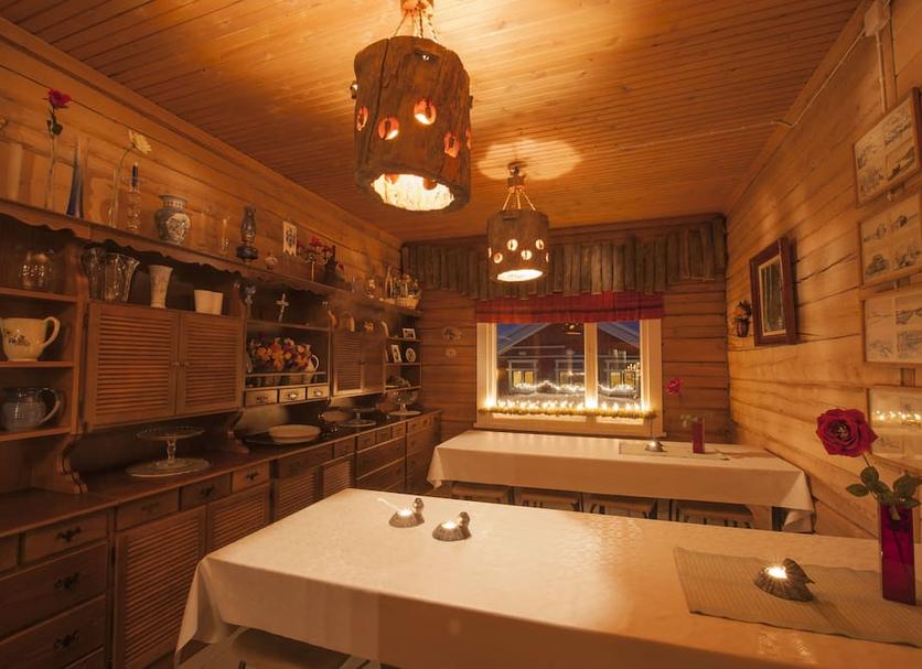 Restaurant Photo