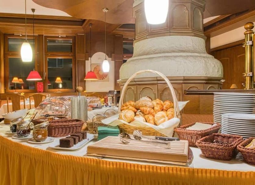 Buffet Photo