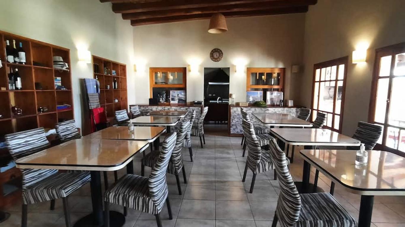 Posada Cavieres Wine Farm