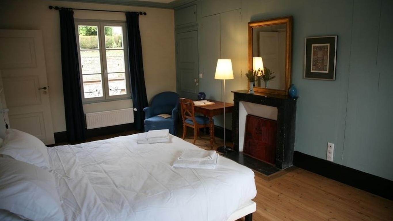 Chez Jules Et Léonie