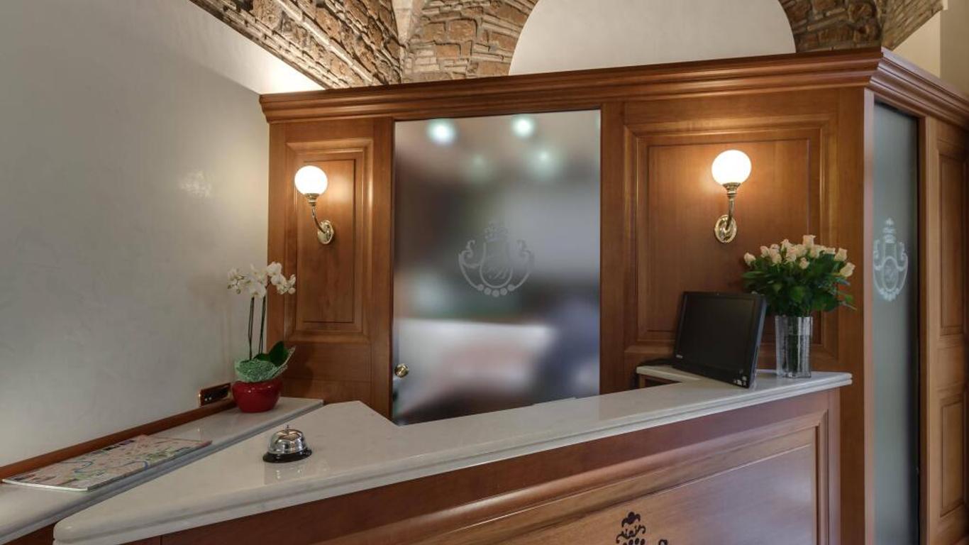Hotel Borromeo