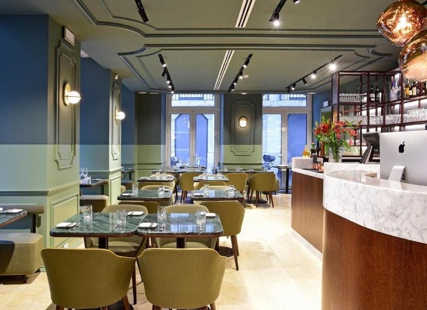 Restaurant Photo
