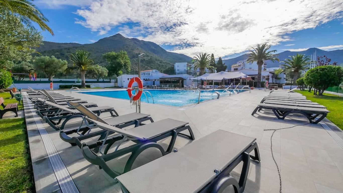 Agi Rescator Resort