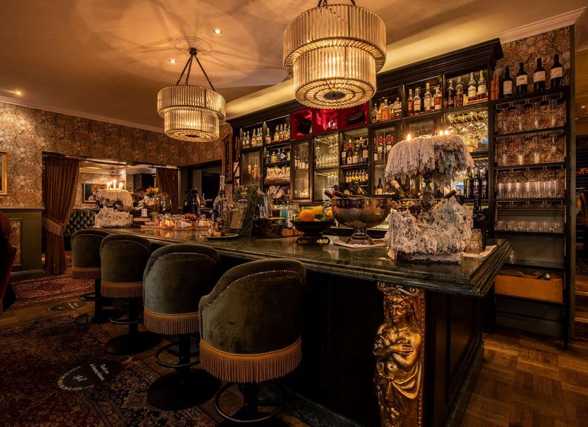 Bar Photo