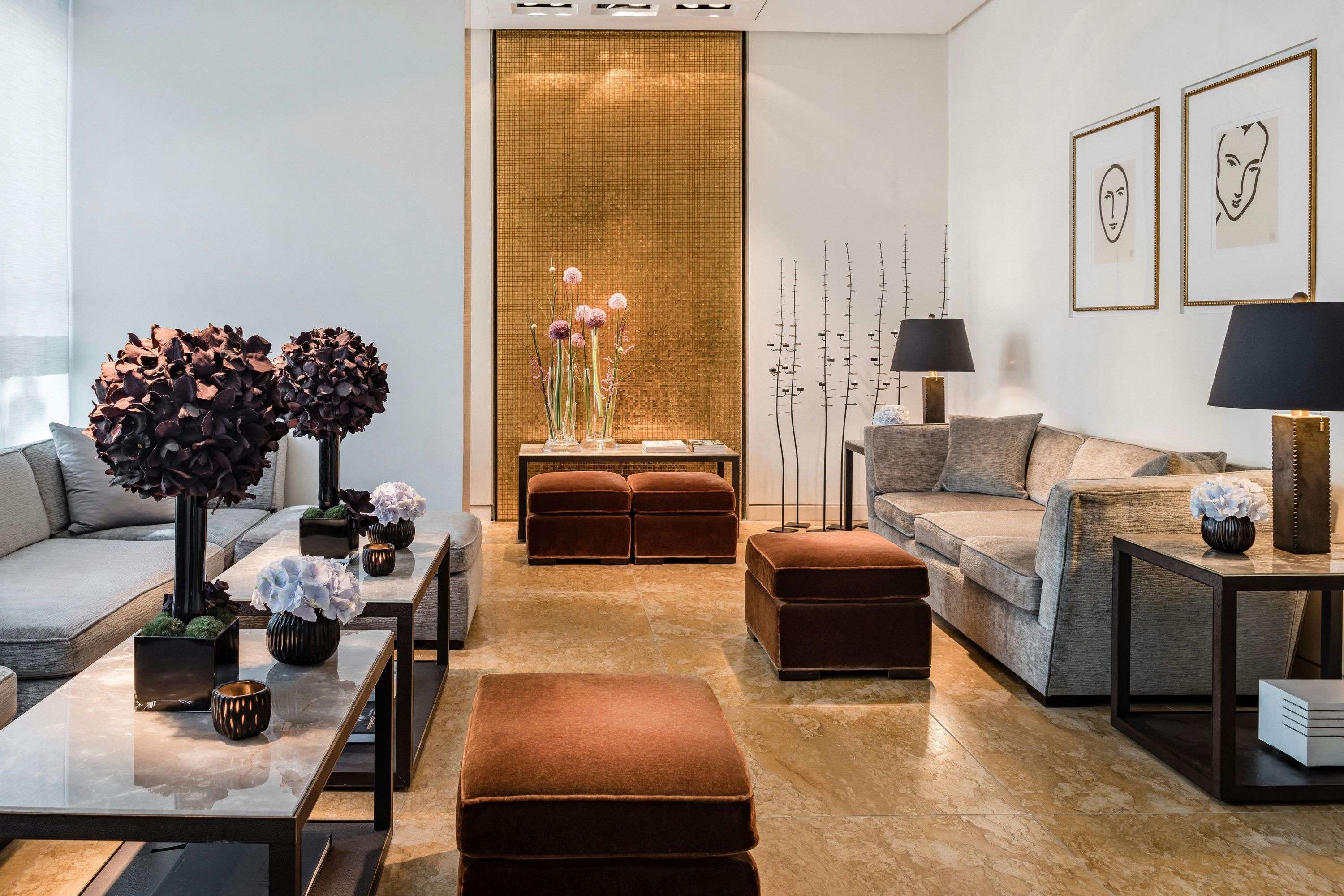 Salon
