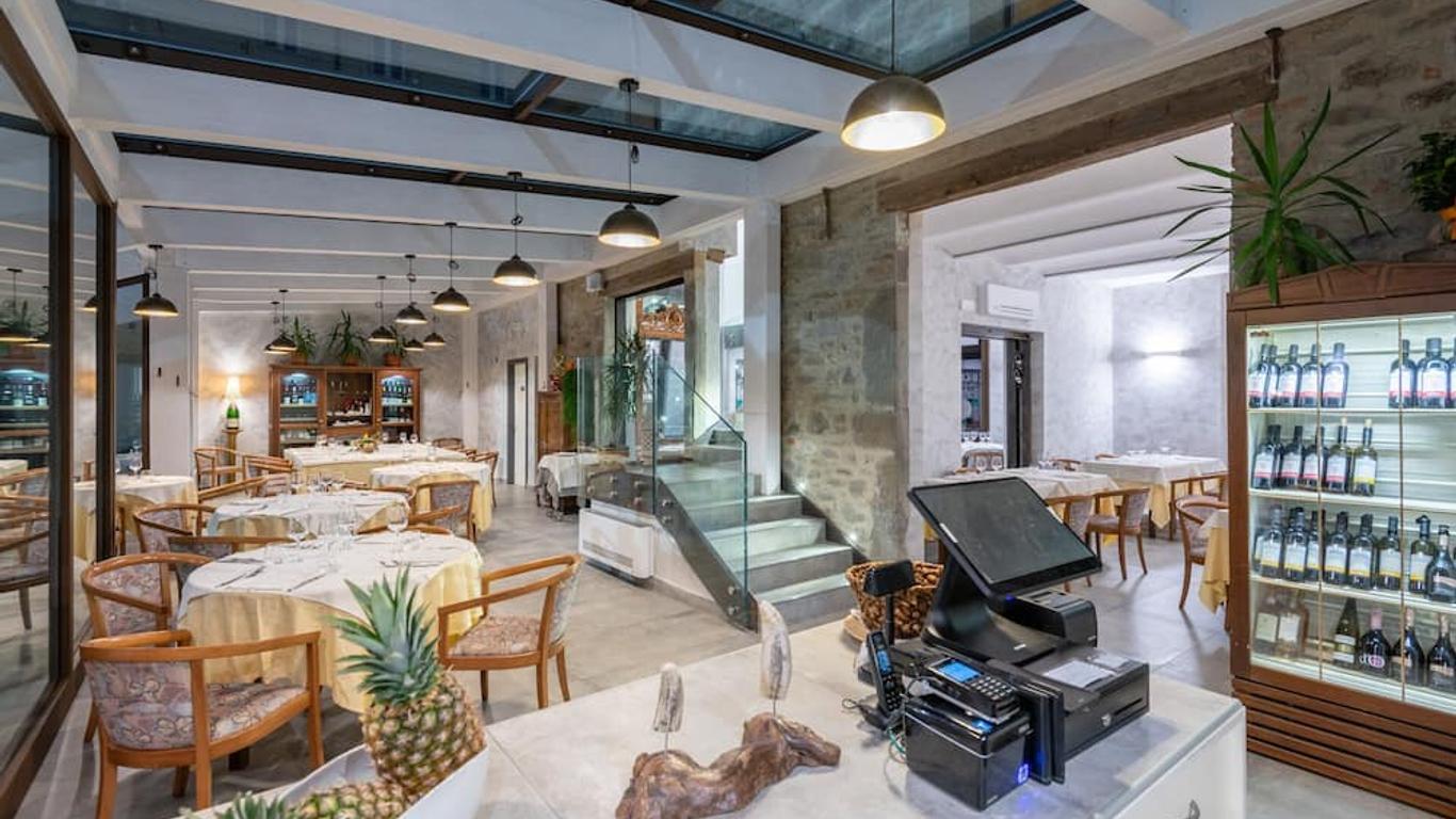 Hotel Roma