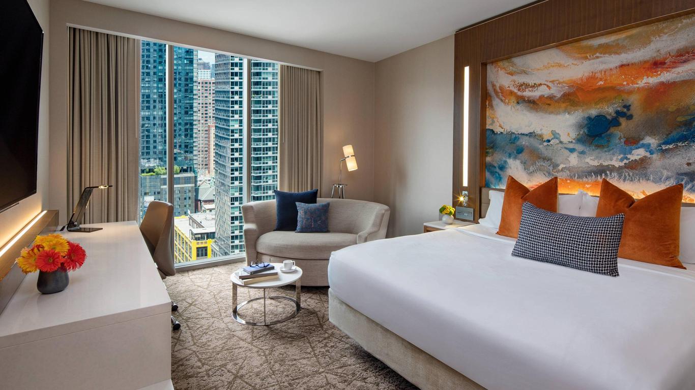 Courtyard by Marriott New York Manhattan/Midtown West