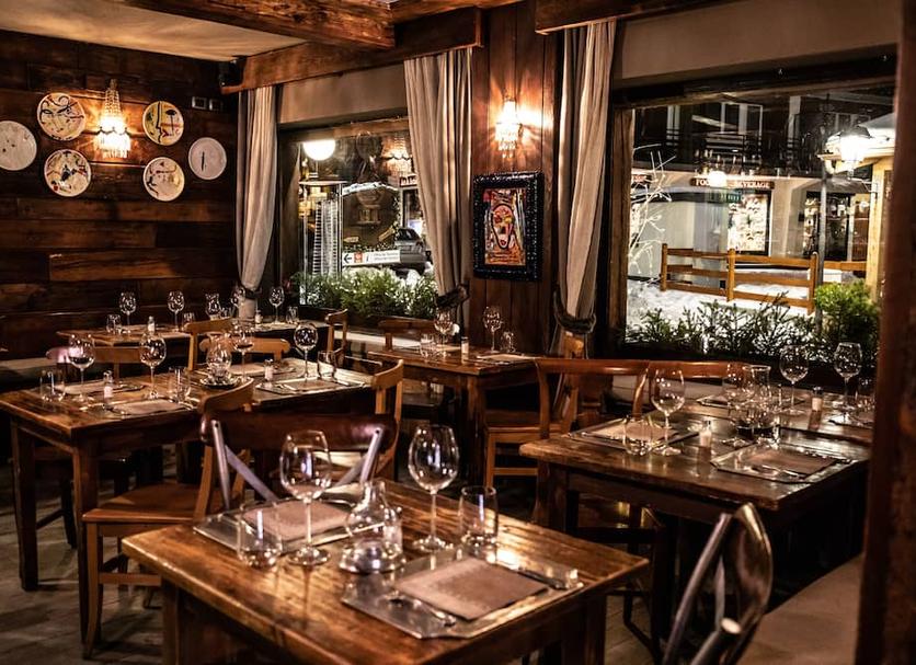 Restaurant Photo