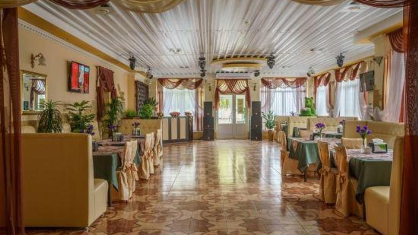 Vavilon Hotel