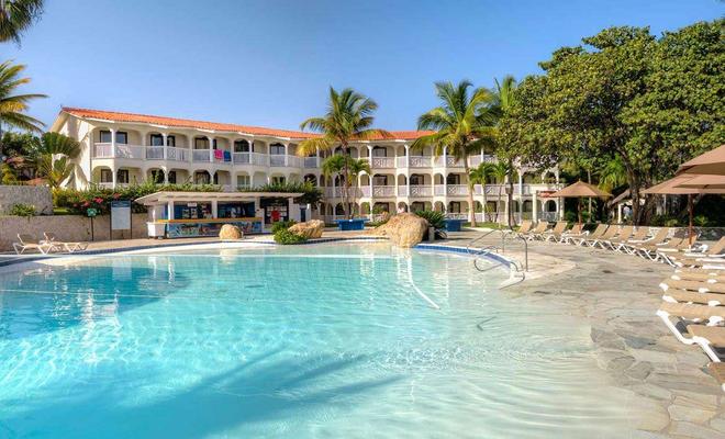 Lifestyle Tropical Beach Resort & Spa