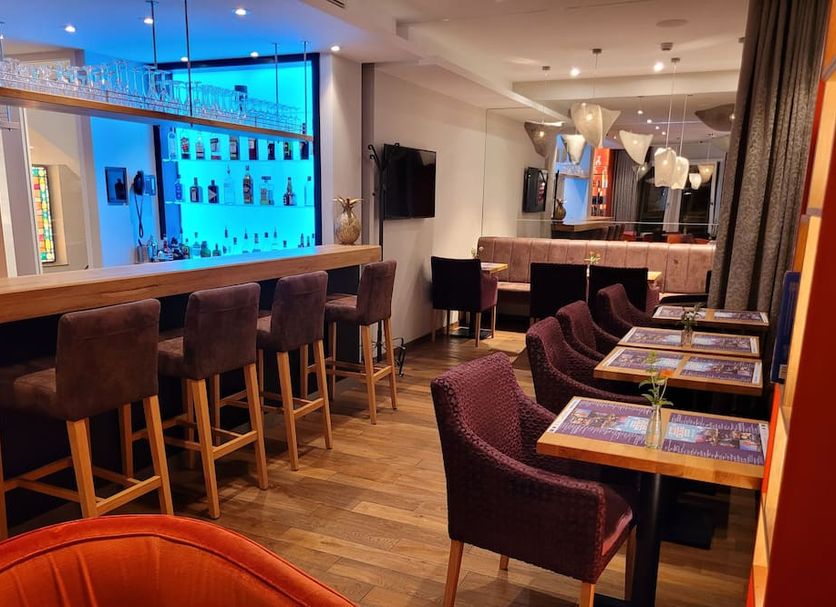 Bar Photo