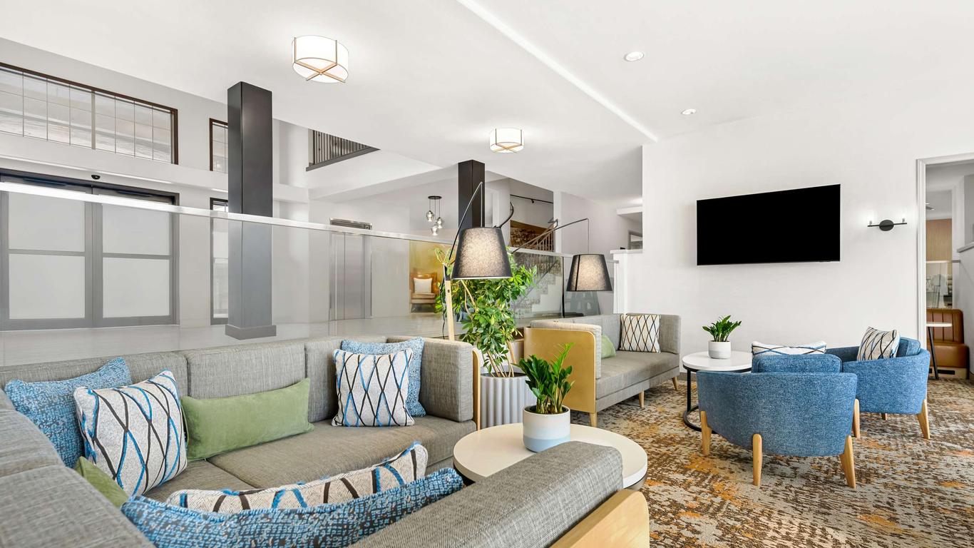 Hampton Inn Morgan Hill