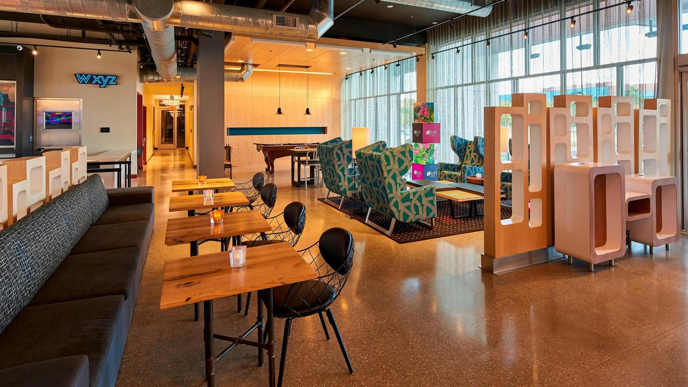 Aloft Cleveland Airport