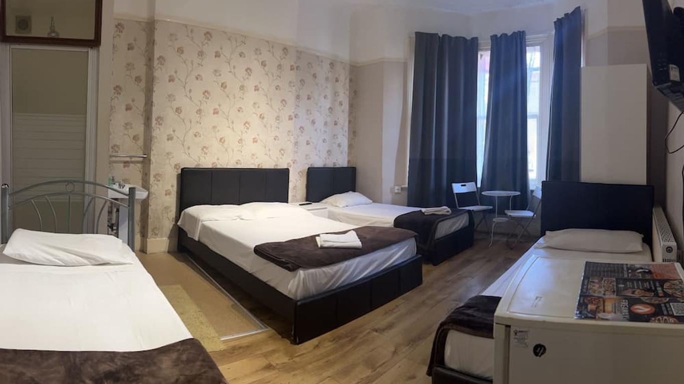 The Crystal Lodge Hotel