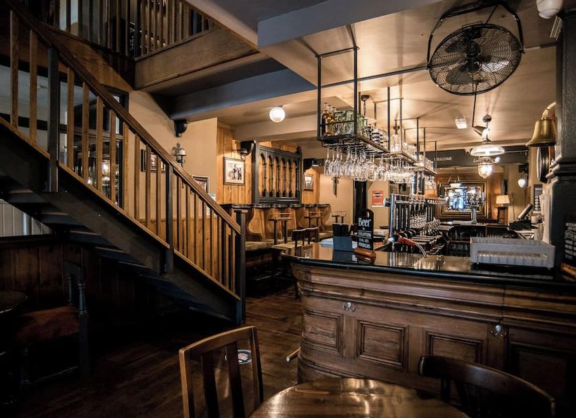 Bar Photo