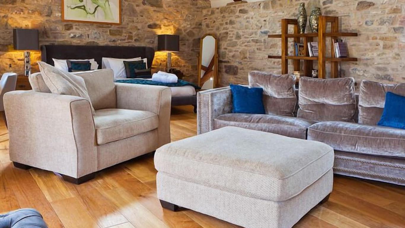 The Corran Resort & Spa