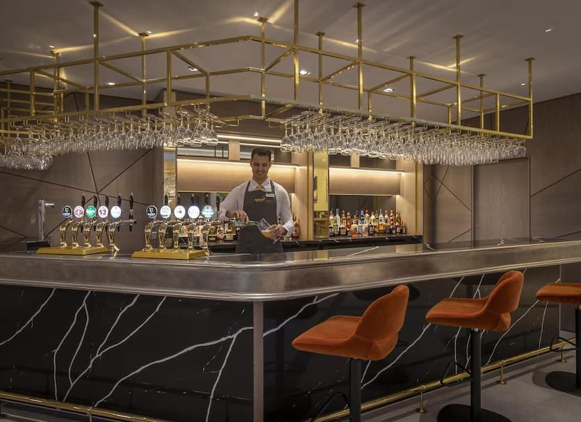 Bar Photo
