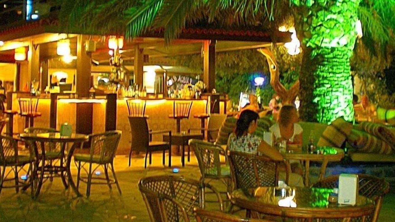 Club Aquarium Hotel & Spa