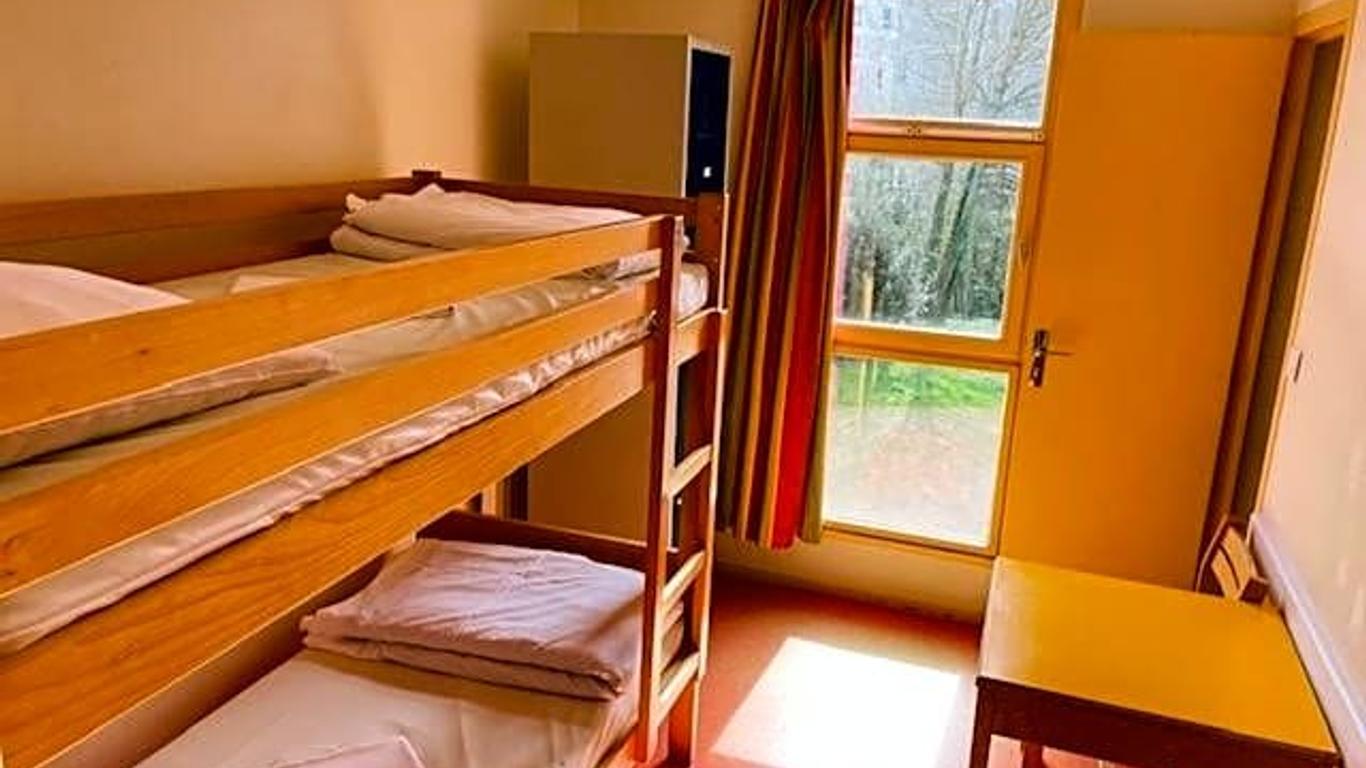 Hostel Rennes Hi