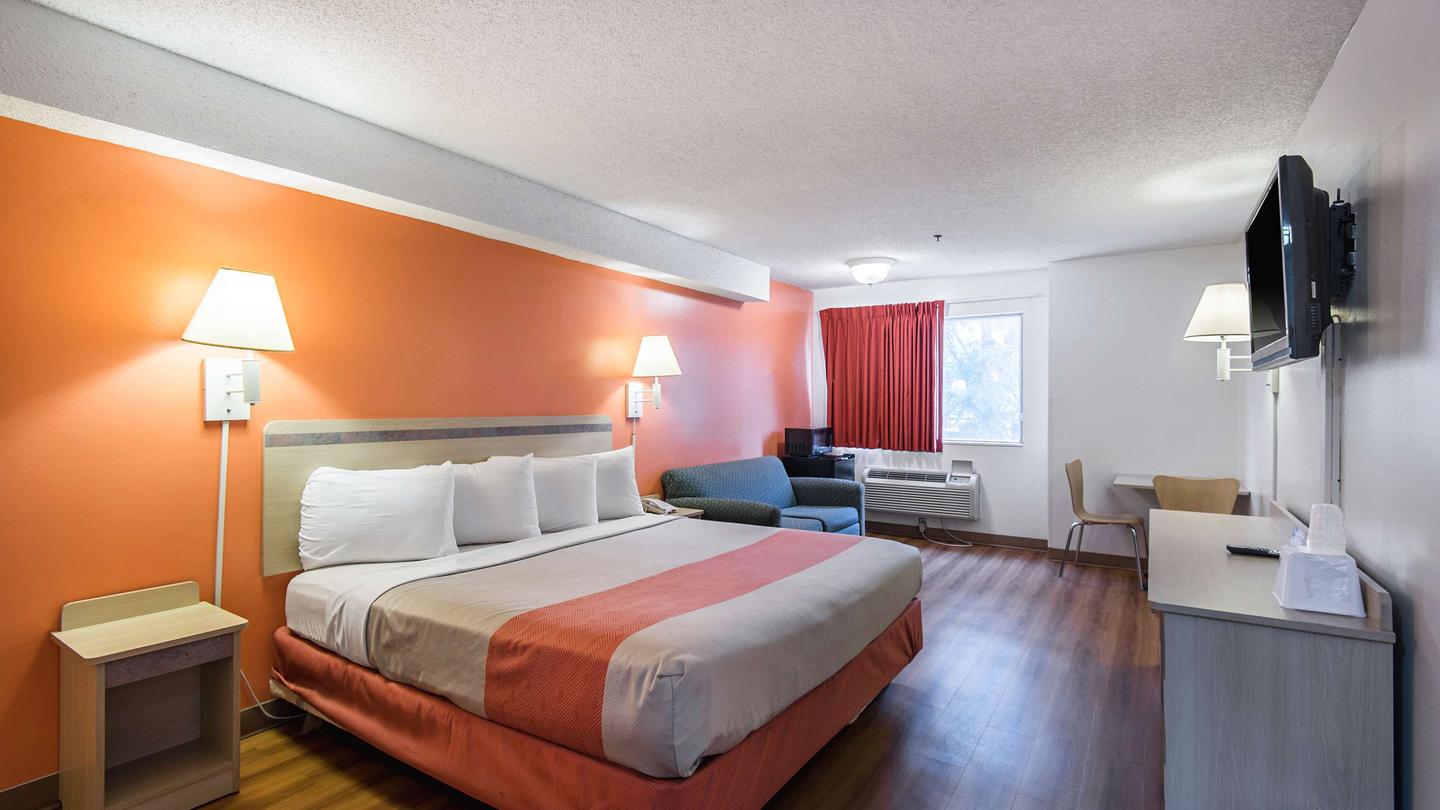 Motel 6 Lawrence Ks à partir de 58 €. Motels à Lawrence - KAYAK