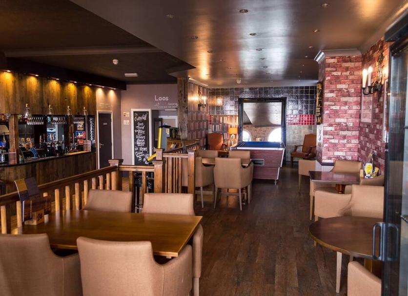 Bar Photo