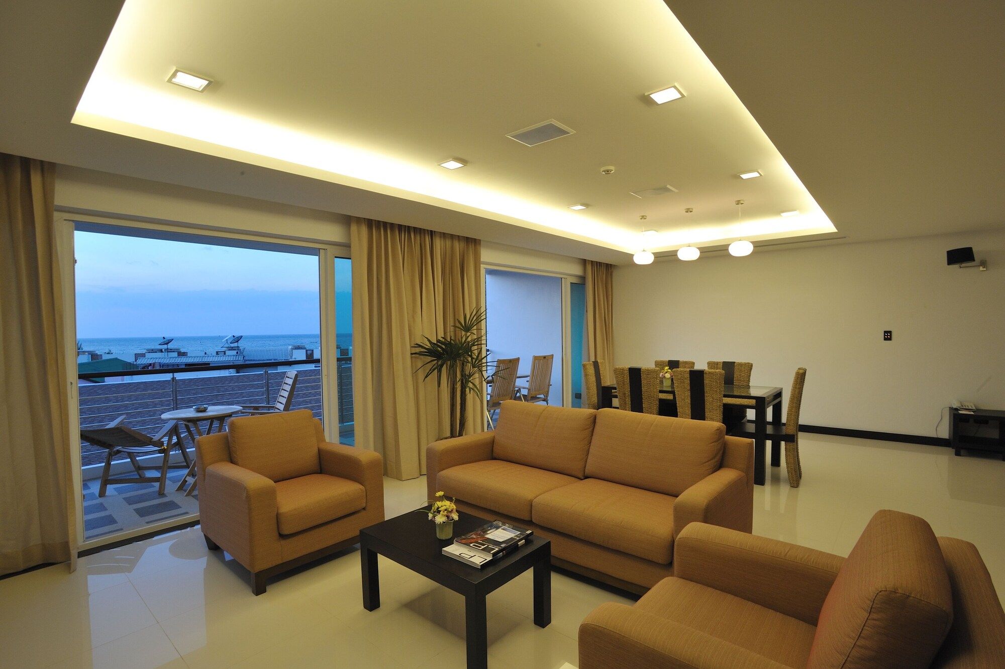 Salon