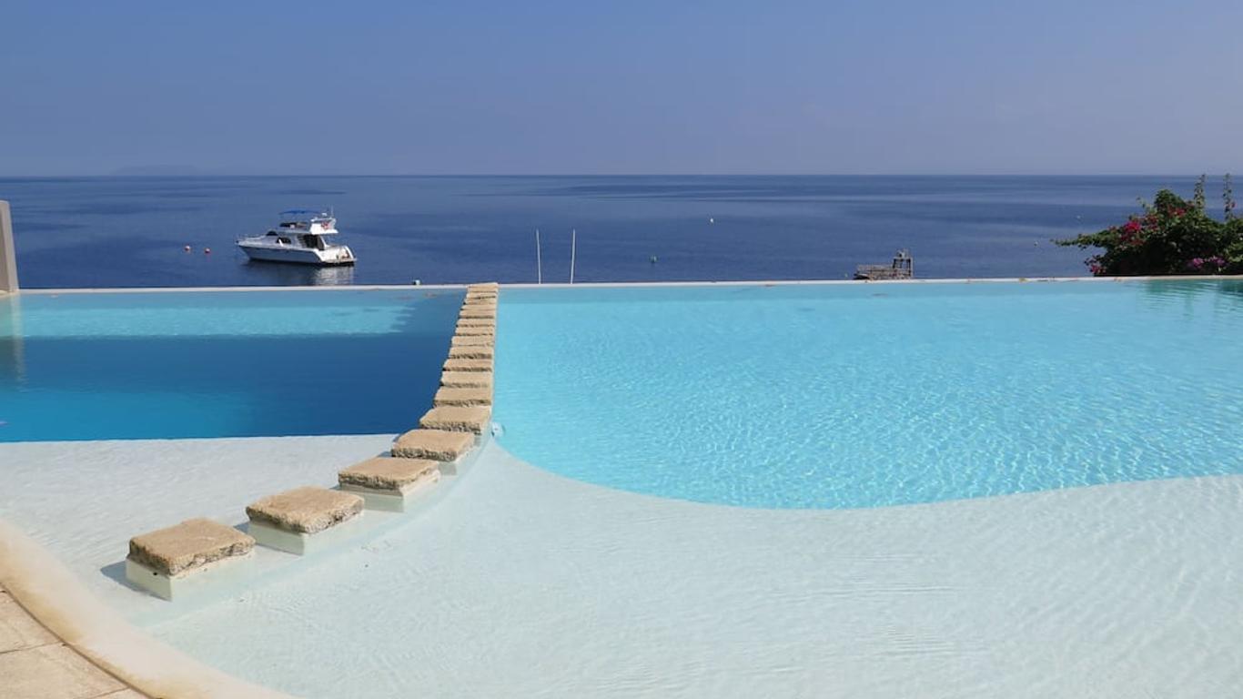 Aiyanar Beach And Dive Resort