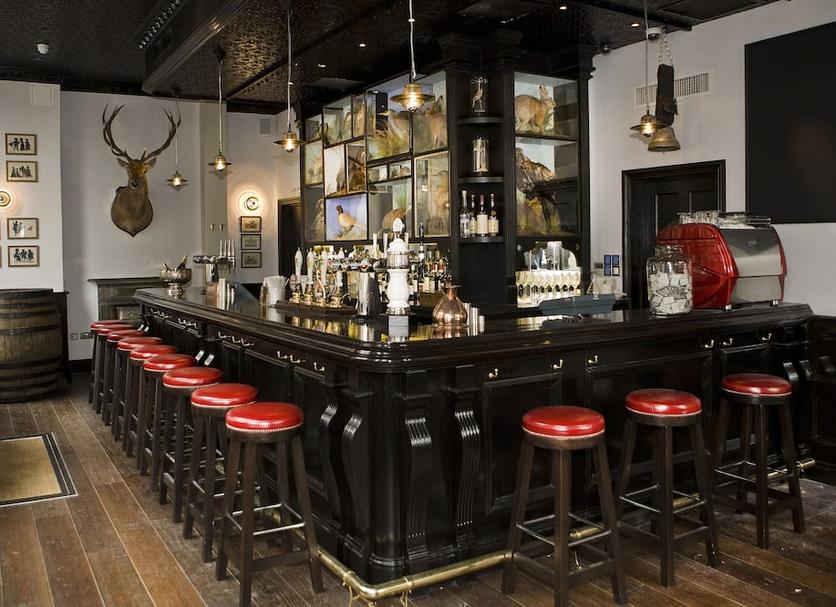 Bar Photo