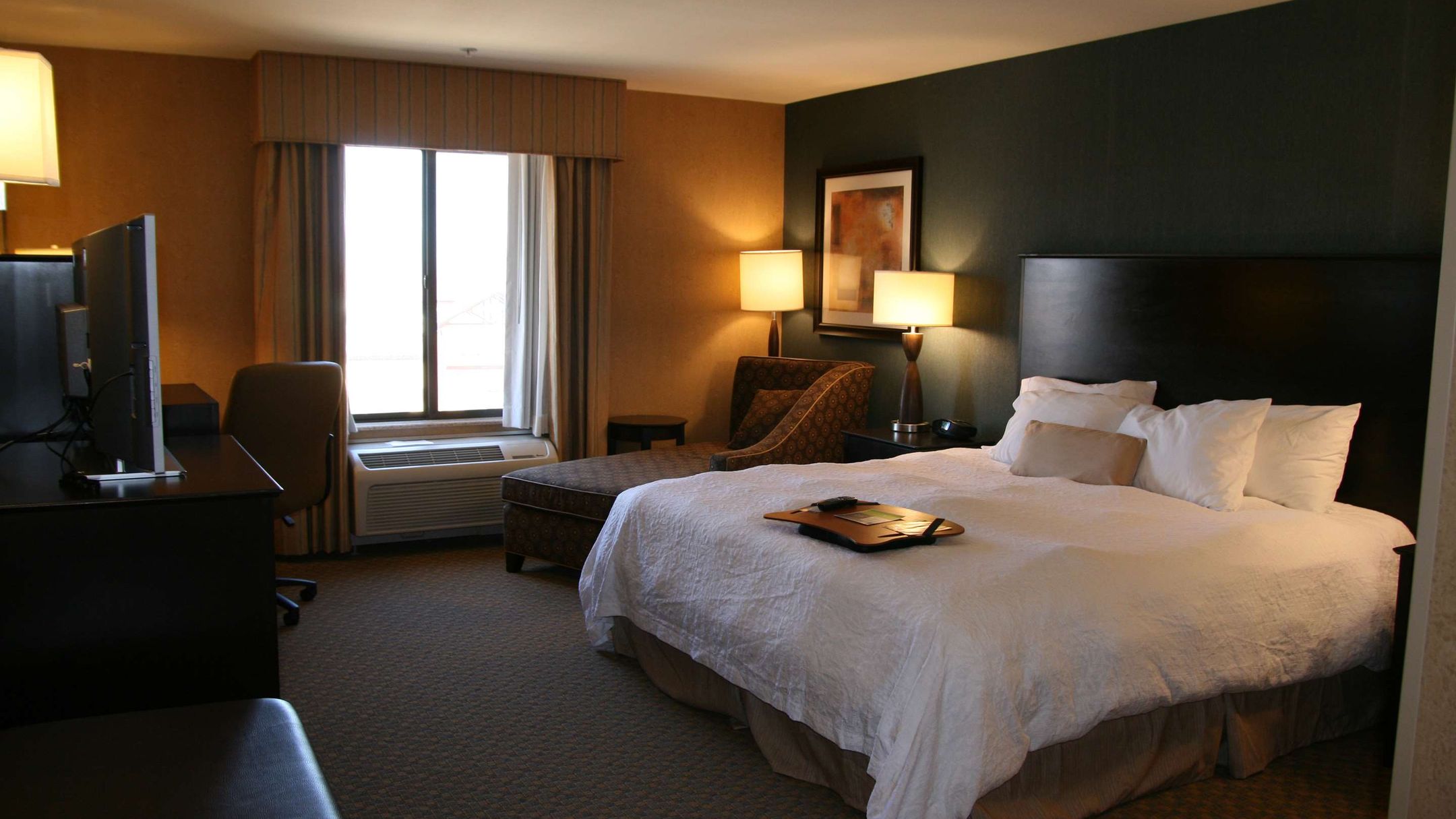 Hampton Inn & Suites Barstow à partir de 99 €. Hôtels à Barstow KAYAK