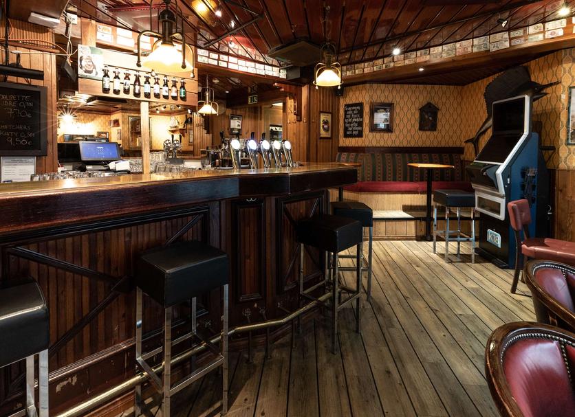 Bar Photo