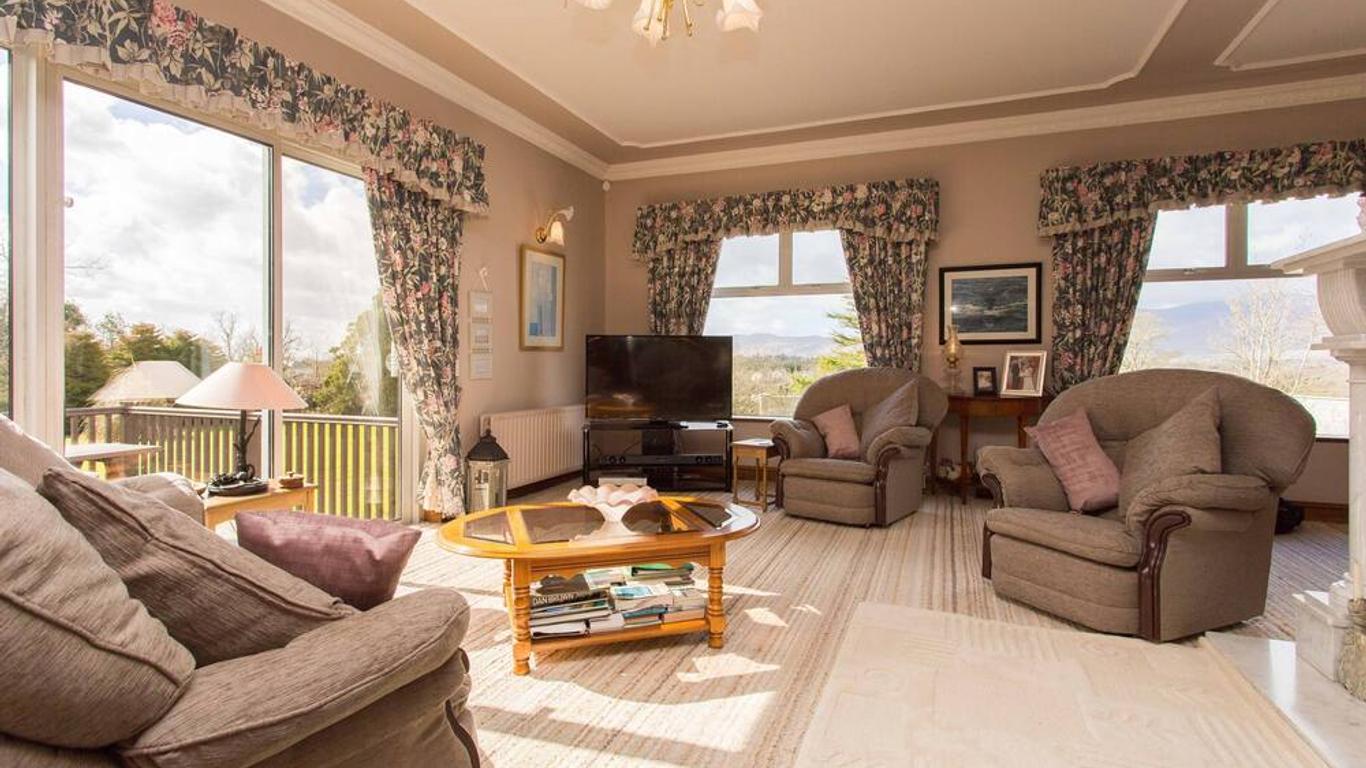 Fern Rock Bed And Breakfast