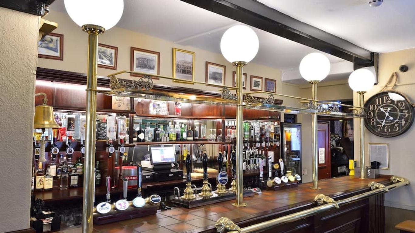 The George Hotel