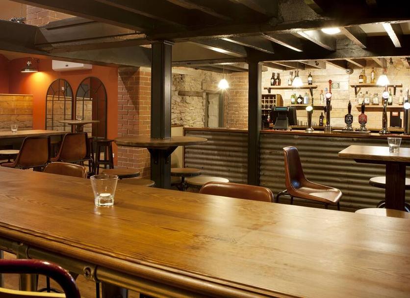 Bar Photo