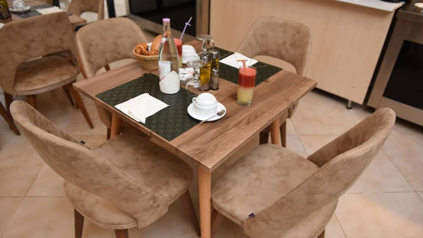 Downtown Tunis Hotel