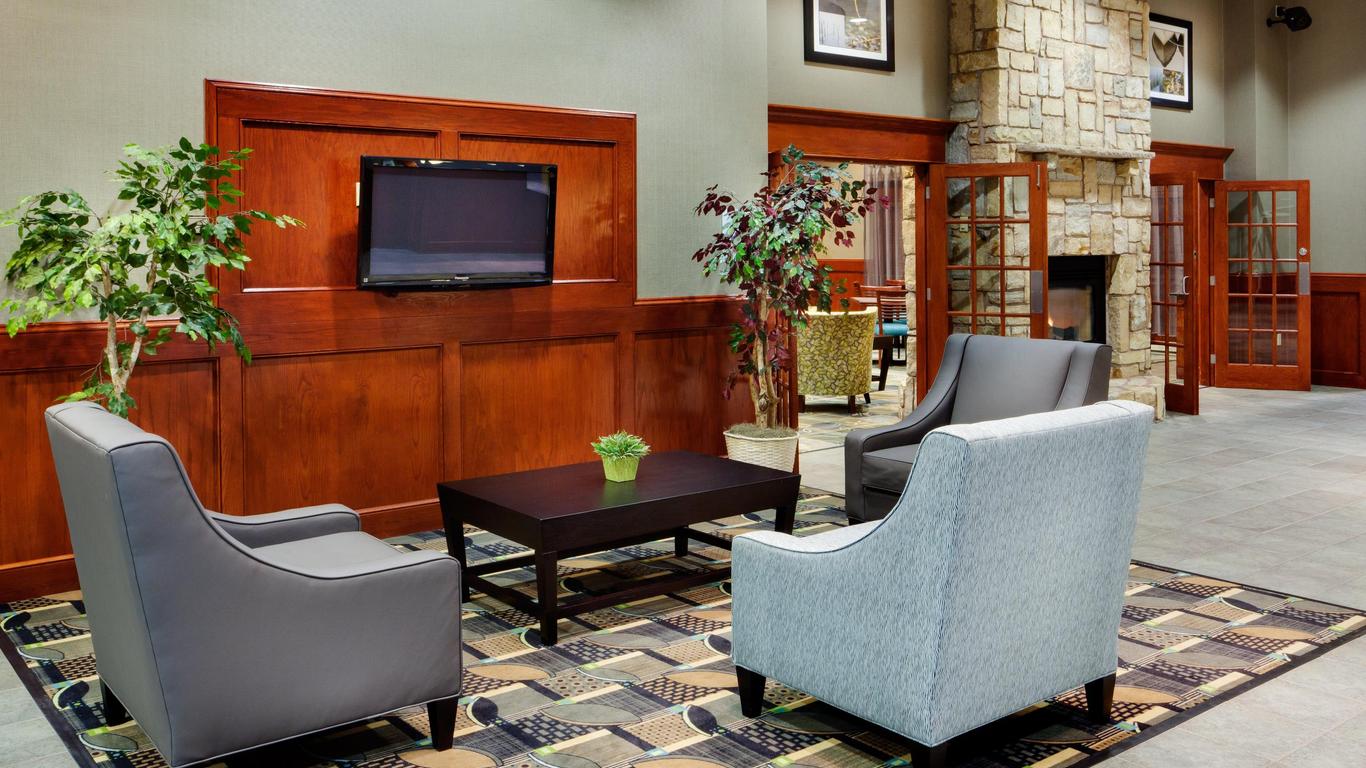 Holiday Inn Express & Suites Smithfield - Providence