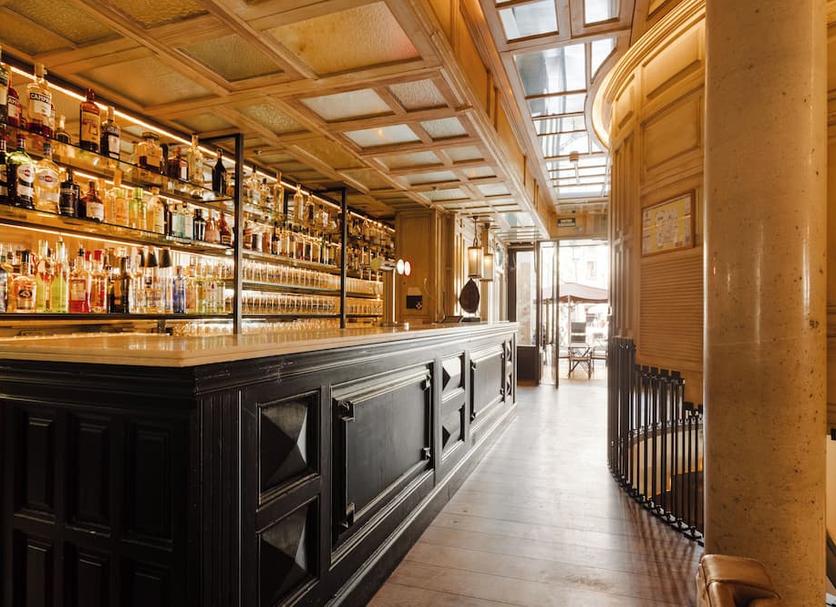 Bar Photo