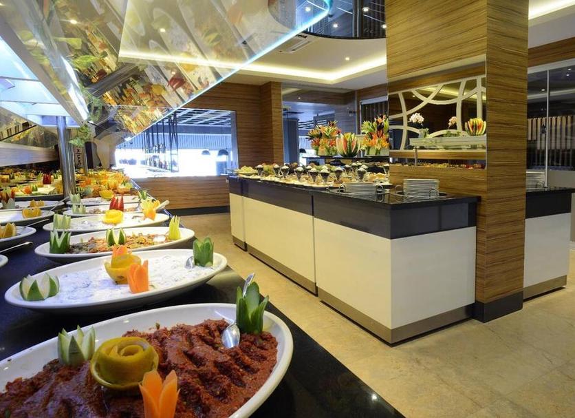 Buffet Photo
