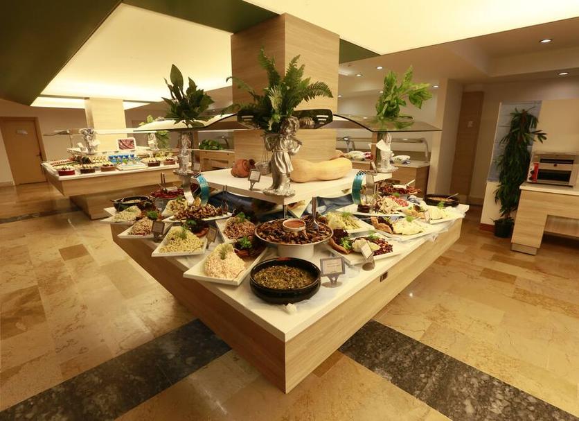 Buffet Photo