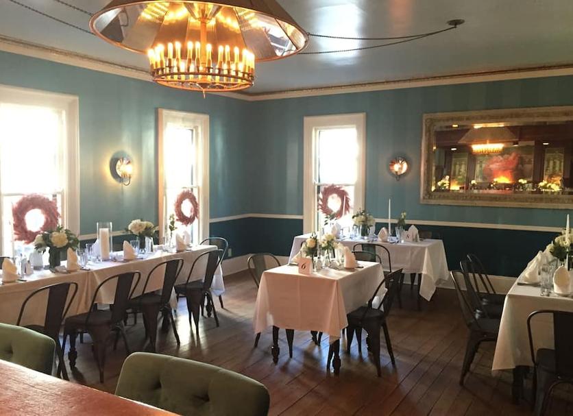 Restaurant Photo