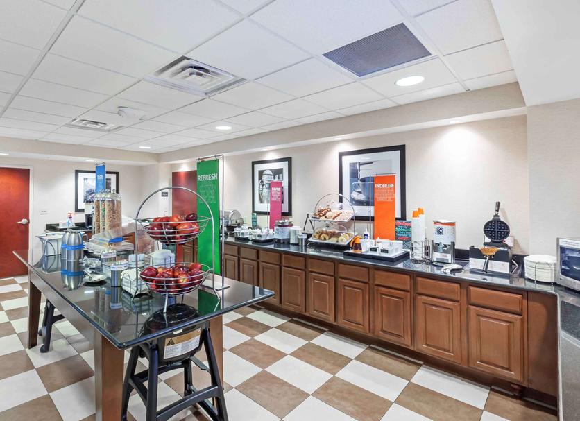 Buffet Photo