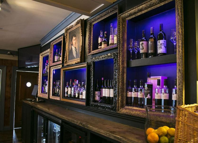 Bar Photo