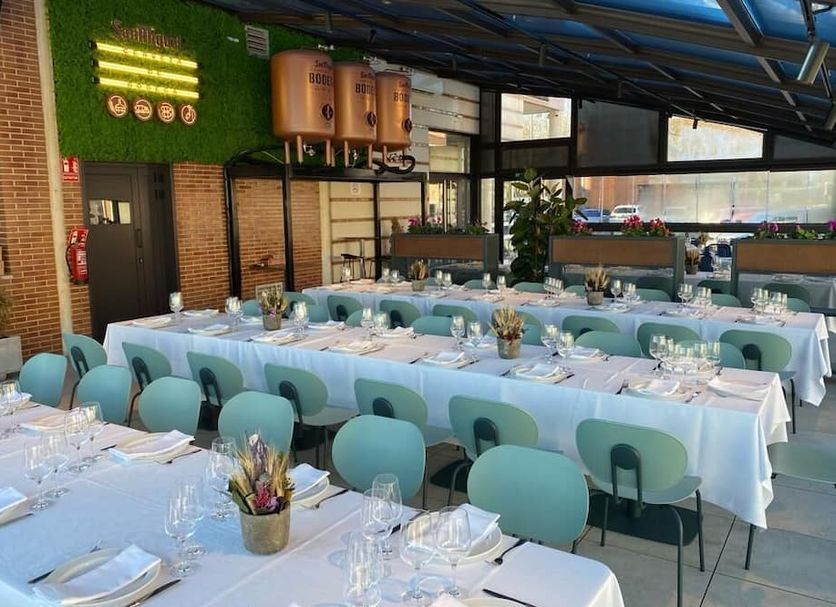 Restaurant Photo