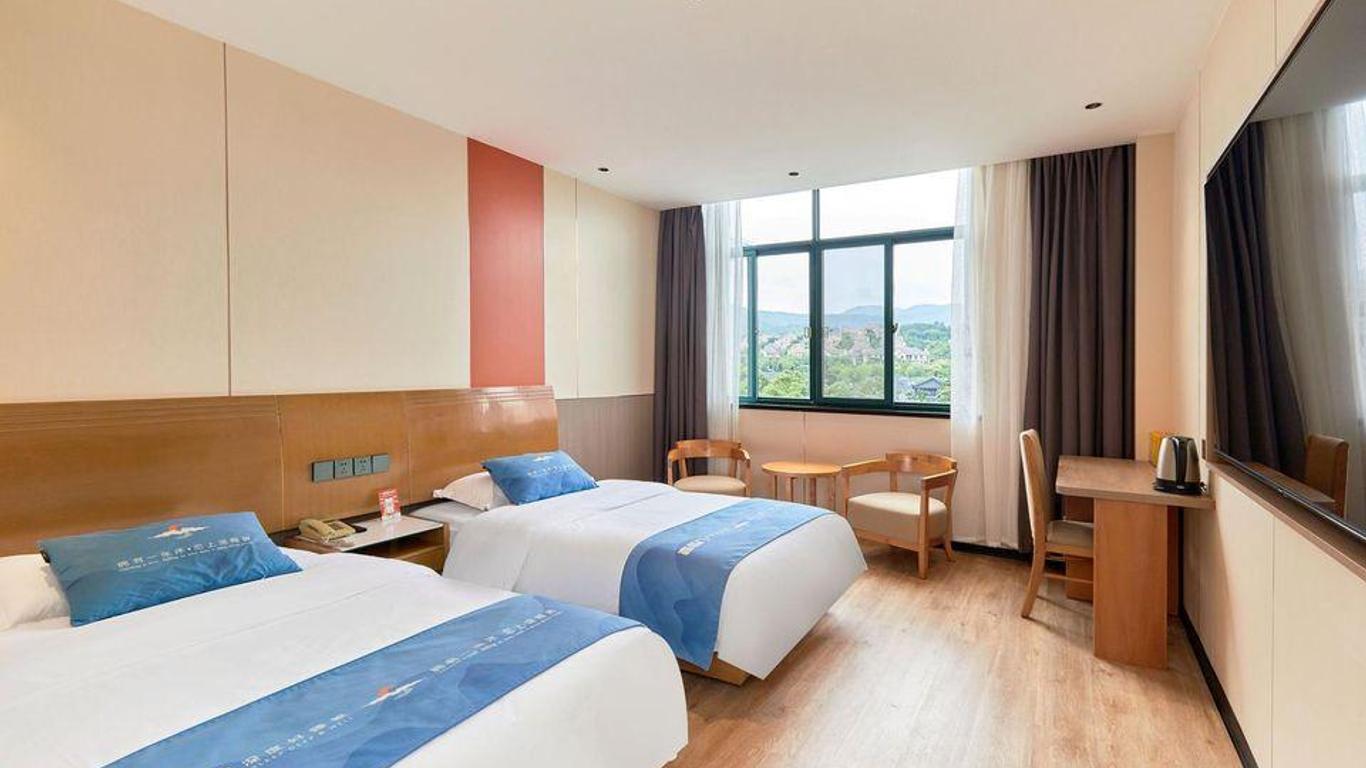 Tangquan Hotel