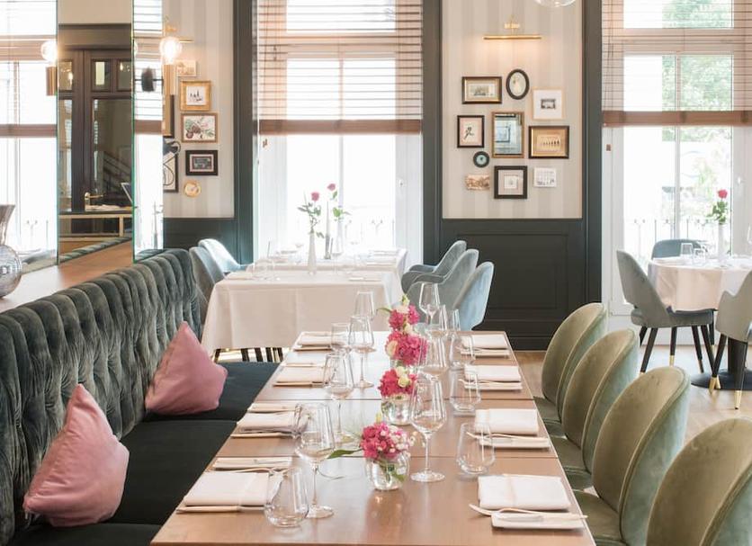 Restaurant Photo