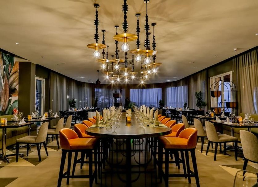 Restaurant Photo