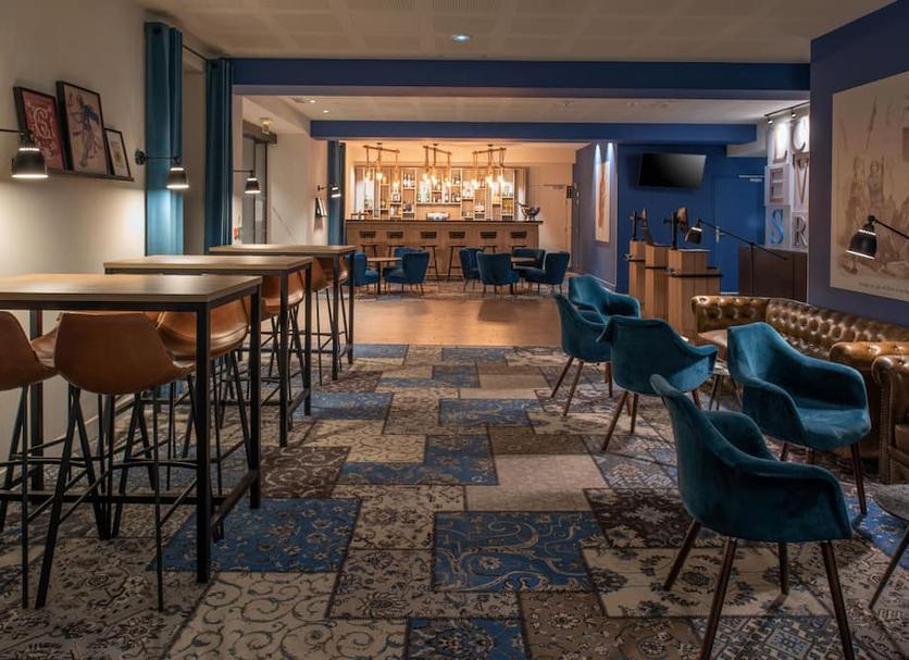 Bar Photo