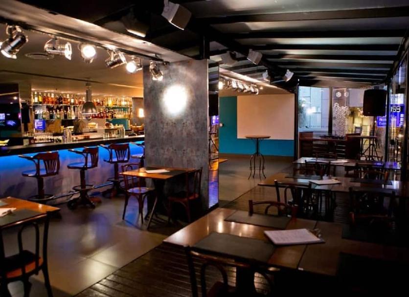 Bar Photo