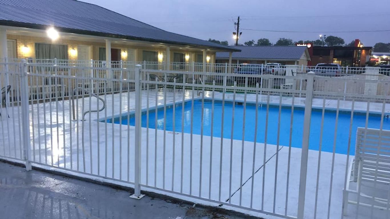 Stay Express Inn & Suites Demopolis