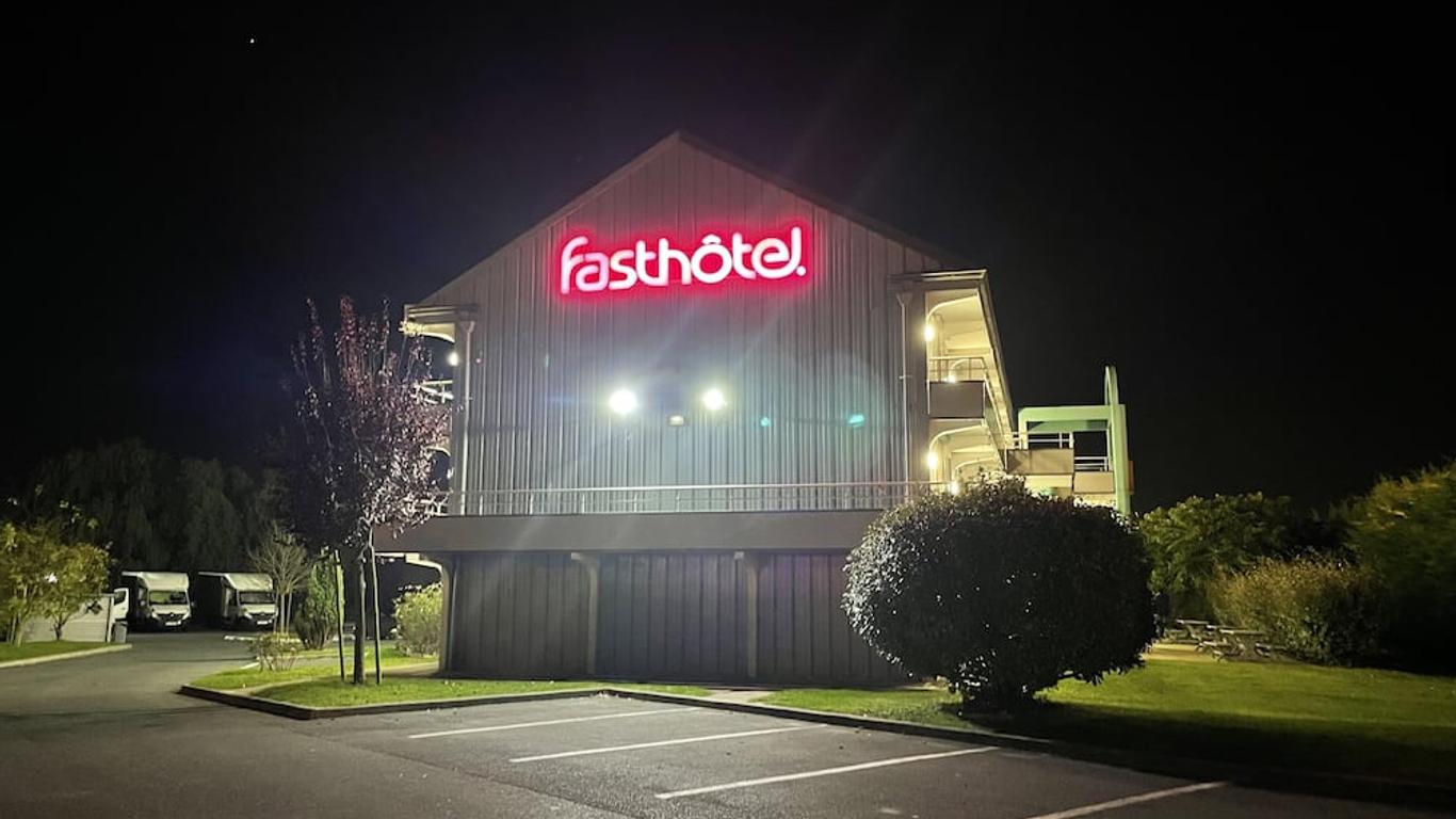 Fasthotel Roissy - Saint-Witz