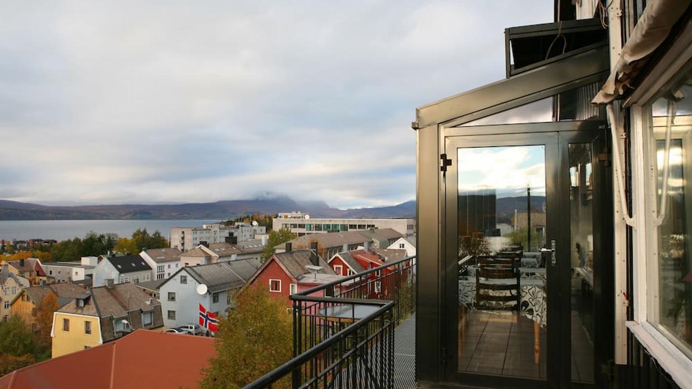 Breidablikk Guesthouse